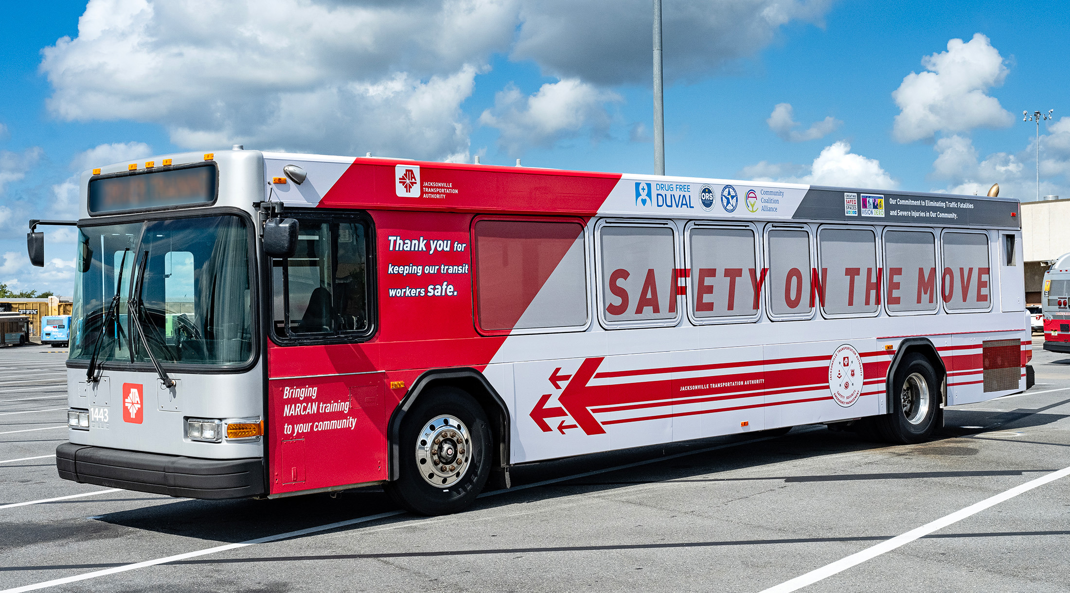 narcan-training-safety-bus-web.jpg